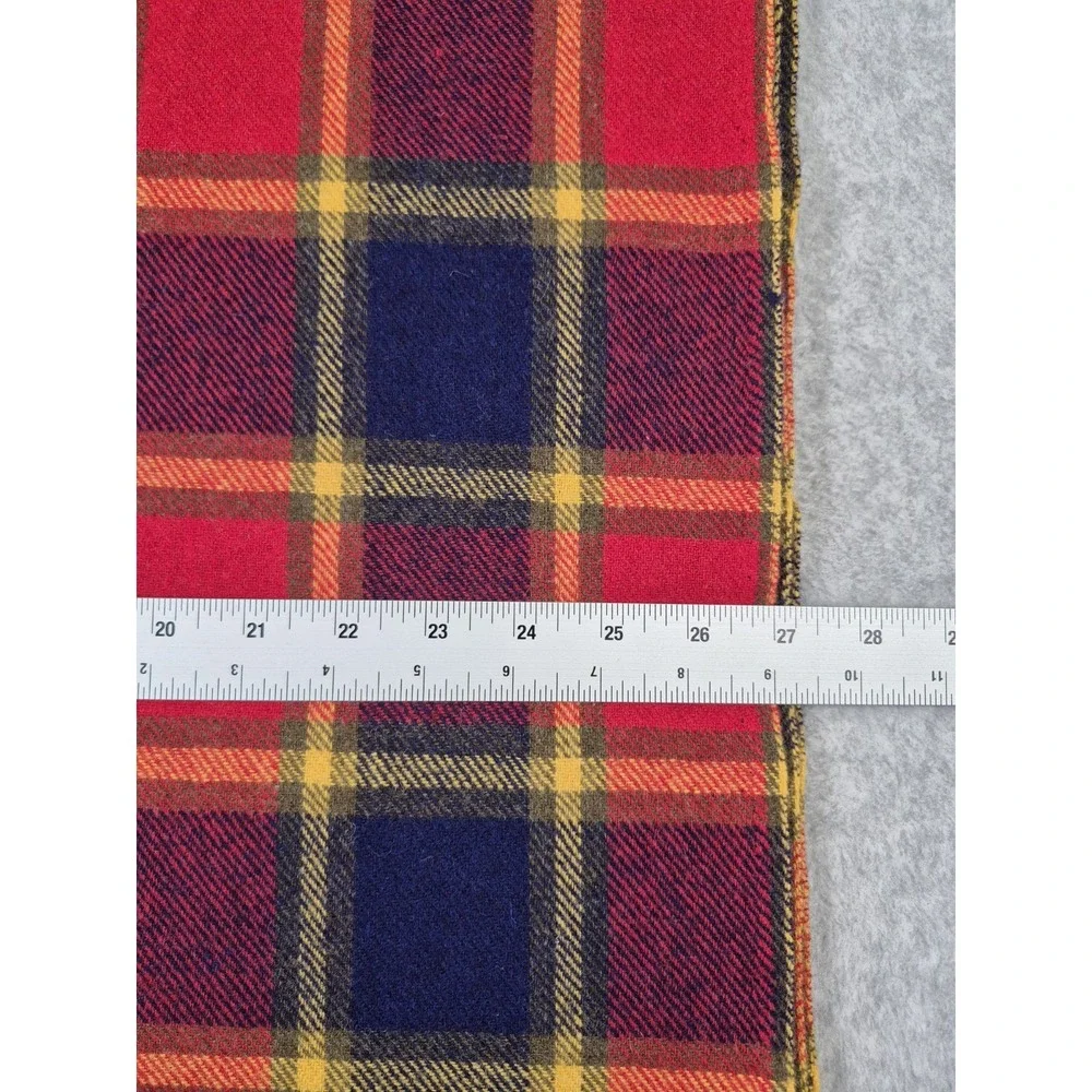 Amana Woolen Mills Wool Lounger Throw Blanket 54
